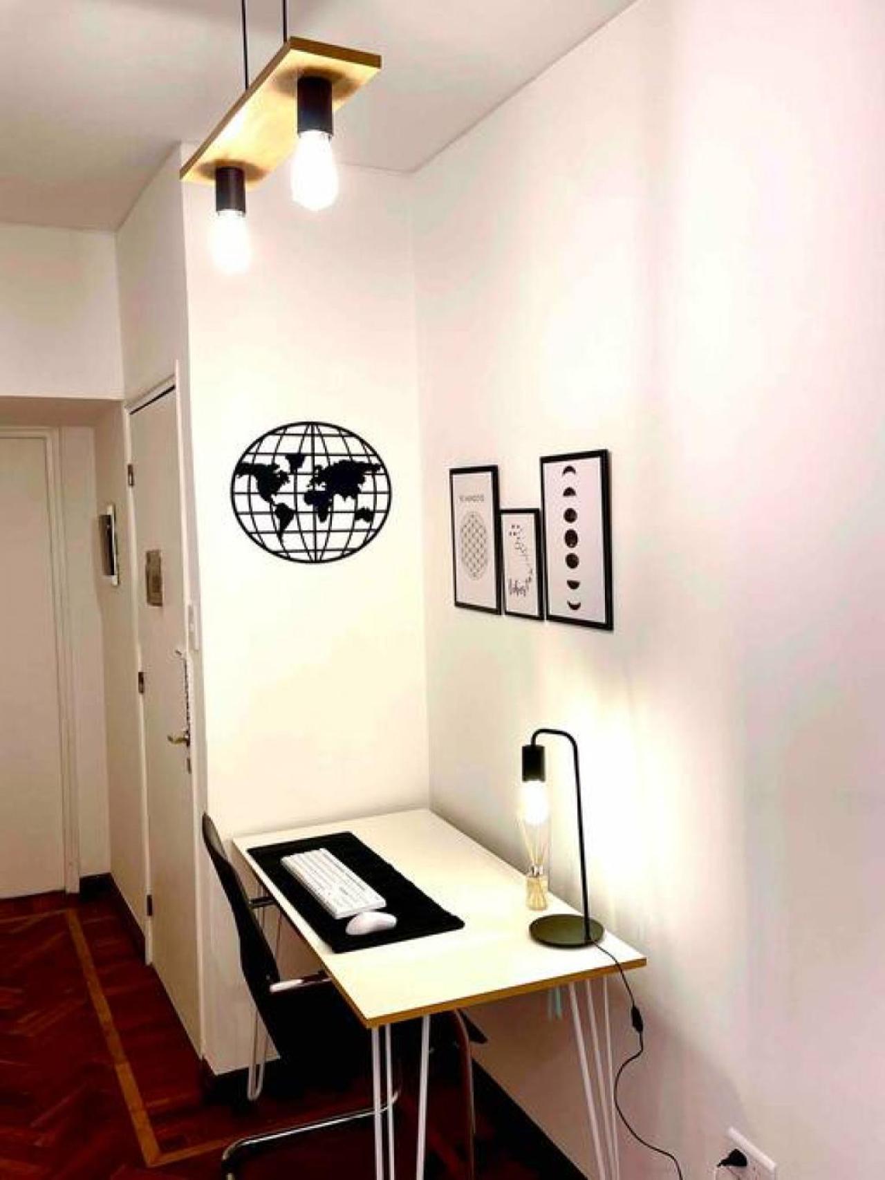 Dpto Ubicacion Perfecta Cuatro Tres Banos En Calle Caseros, Renovado Y Remodelado Apartamento *